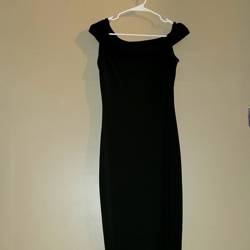 Off-shoulder Midi Dress